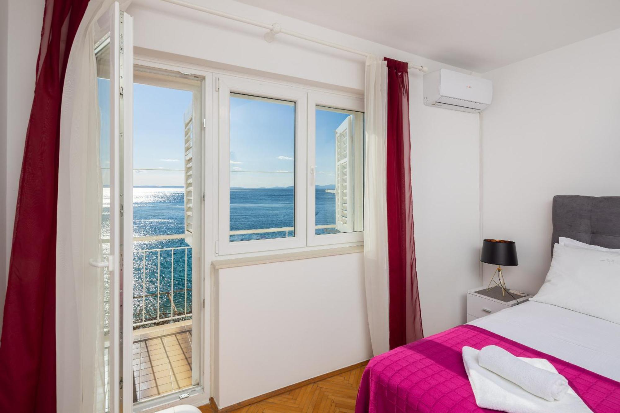 Seaside Apartment Blue Dugi Rat Luaran gambar